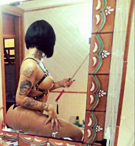 Carla sexy brunne 24cm reell 1er fois a paris metro villiers image 25