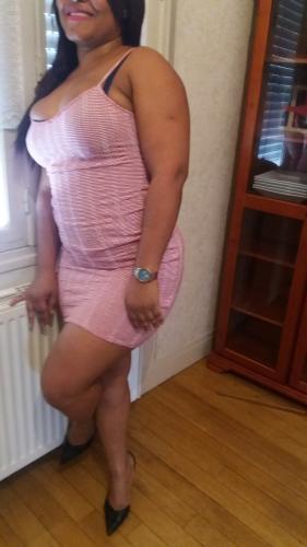 70 e* jeune fille black de 20ans propose detente parfaite image 6