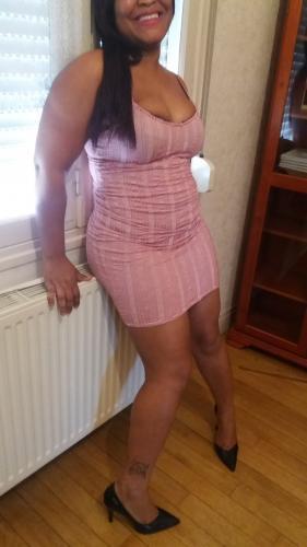 70 e* jeune fille black de 20ans propose detente parfaite image 7