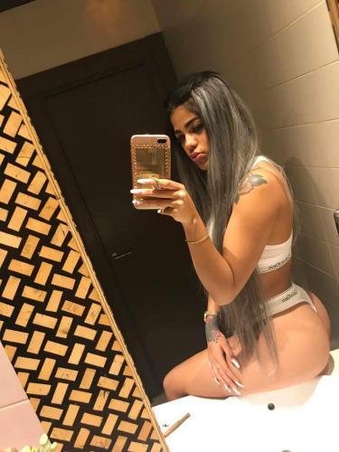 ❤angi❤sexi et sensuelle petite fille 19 ans debutante image 5