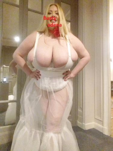 Blonde pulpeuse aux gros seins paris-super busty bbw escort girl in paris 0613144614 image 9