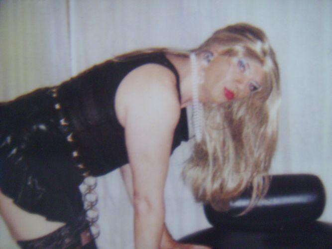 Dominatrice travesti très sexy