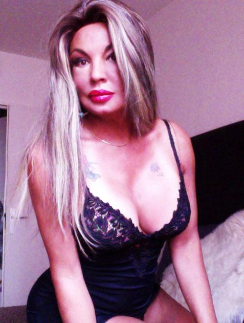 Massage sexy sensuelle par top trans tbm 06 95 44 72 64 paris 15em beaugrenelle s tabou bm