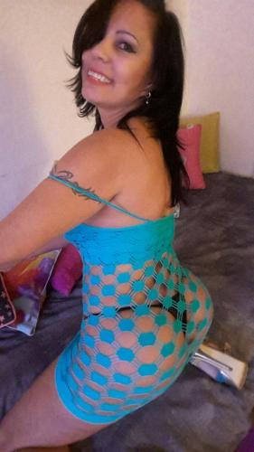 Paty belle femme m port de versailles paris 15eme