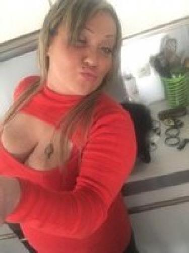 Nouvelle dans ta region 82 amateur de gros seins ? image 3