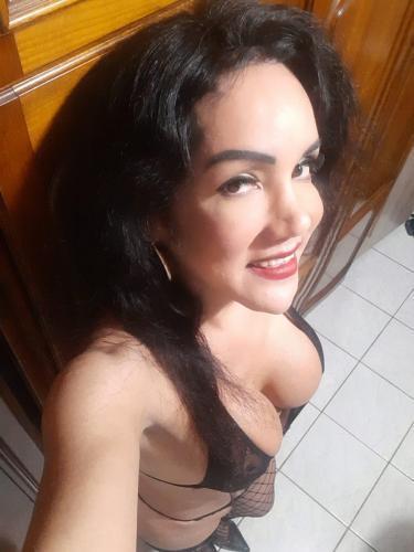 Juliana trans colombienne trop sexy et chaud active et pasive image 6