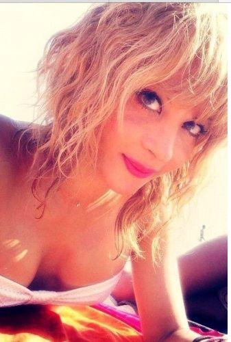 Escorte marseille ladyalice detente ou domina experimentee 100% francaise et vip