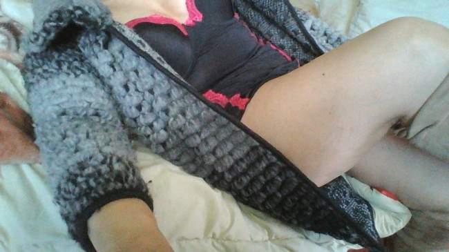 Massage sur lille metisse pulpeuse 42 ans brune yeux vert image 2