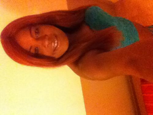 Bonjour je suis hilary une belle transsexuelle very sexy beautiful brunne des cheveux long image 4