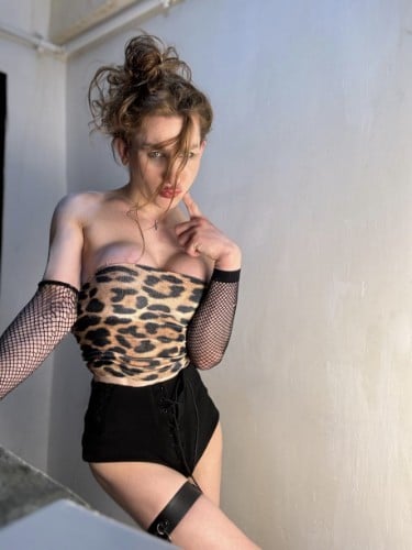 Escort trans Kristin à Caen