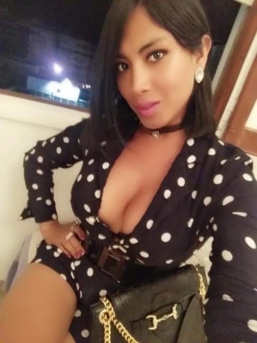 Escort trans Soofia à Aix-en-Provence