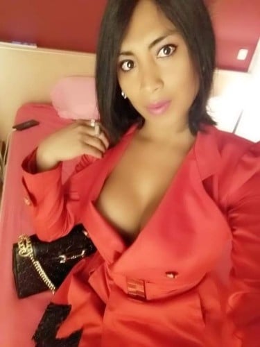 Escort trans Soofia à Aix-en-Provence