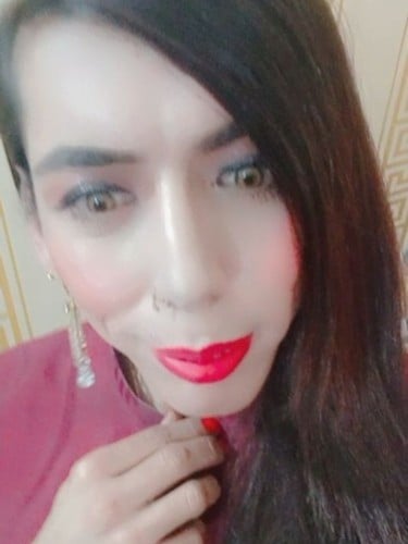 Escort trans Saina à La Rochelle