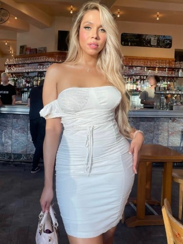 Escort trans Khloe à Reims