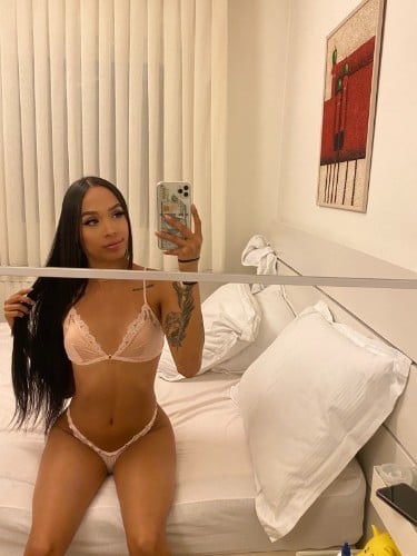 Escort trans Keisy à Angers