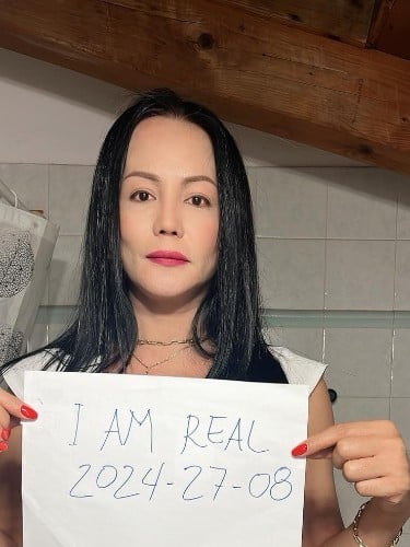 Escort trans Kristine asian à Lyon