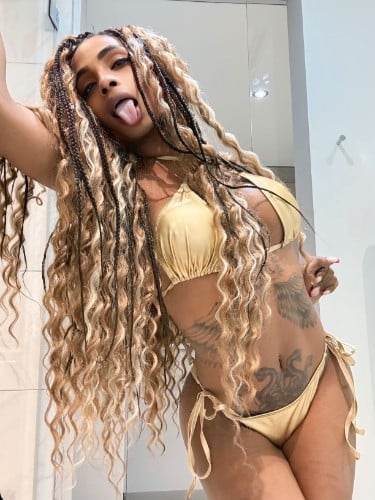 Escort trans Adhara foxx à Valence