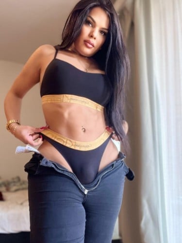 Escort trans Aishell Horny à Bordeaux