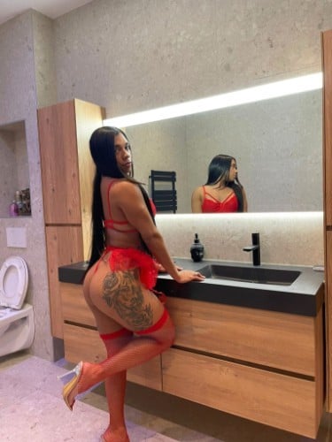 Escort trans Barbara bitencort à Nîmes