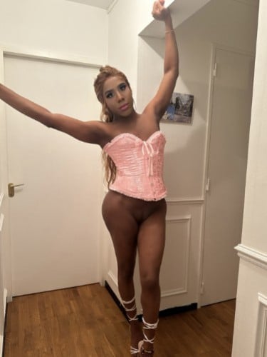 Escort trans Krystal à Valence