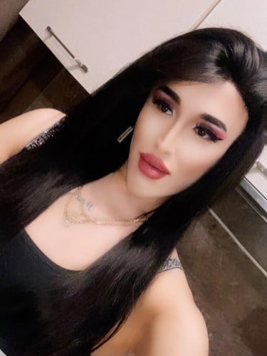 Escort trans Aznura à Metz