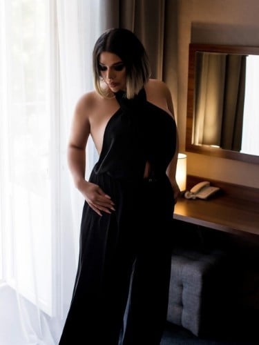 Escort trans Shayma à Caen