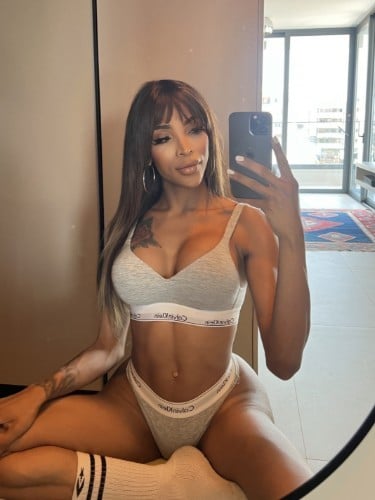Escort trans Hannah Storm à Ajaccio