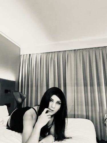 Escort trans Jessie hot à Cannes