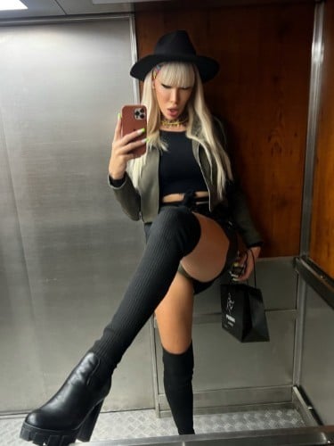 Escort trans Elizabeth à Compiègne