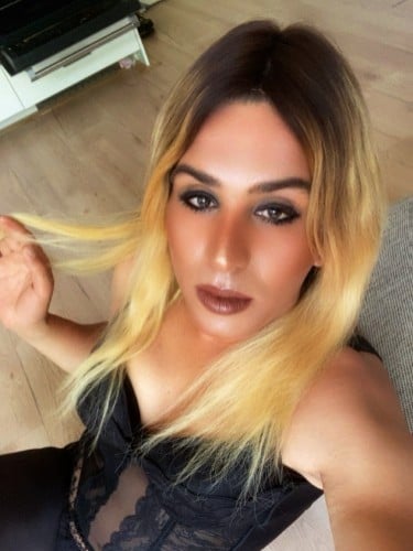 Escort trans Lolaseksi à Bayonne