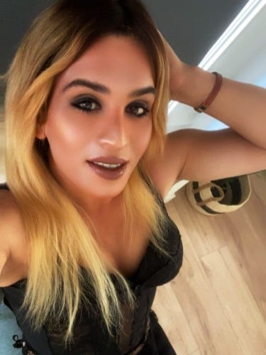 Escort trans Lolaseksi à Bayonne