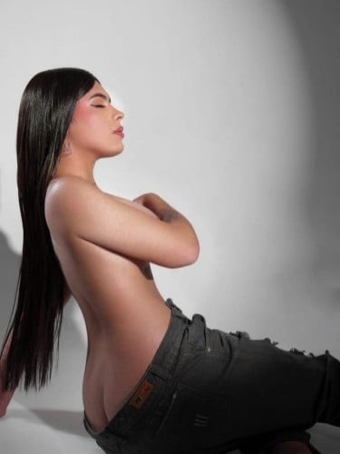 Escort trans Sarabzts à Tours