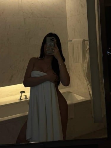 Escort trans Sarabzts à Tours