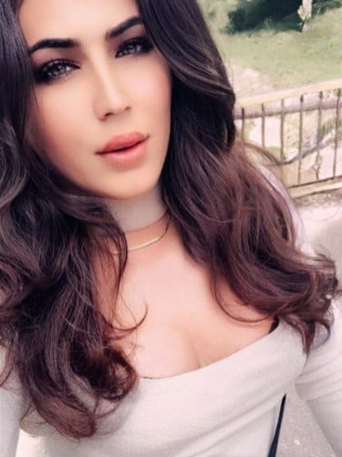 Escort trans Aysu à Ajaccio