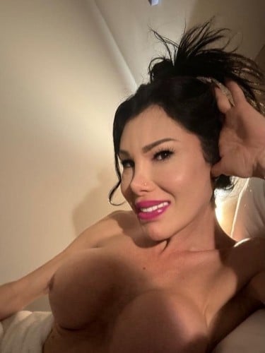 Escort trans Isis à Lyon